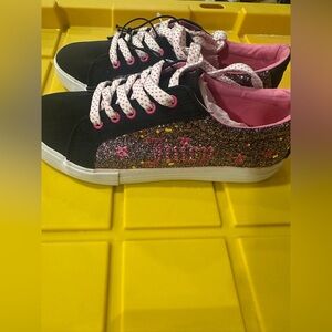 Juicy Couture Black and Pink Kids Sneakers